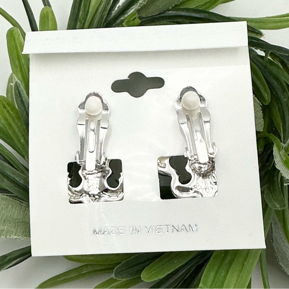 Fleur De Lis Mardi Gras Purple Green Yellow Clip On Earrings - Picture 2 of 4